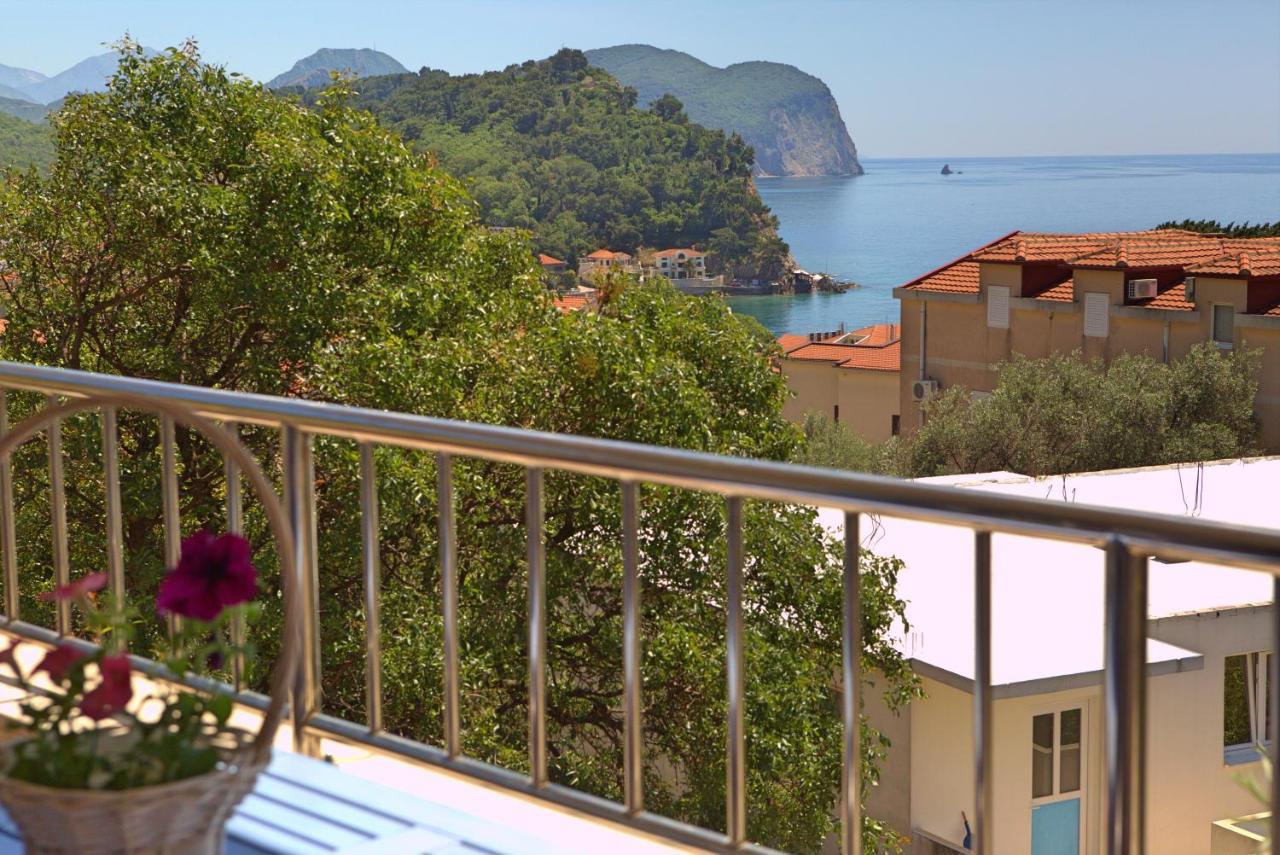 Medin Apartments Bluvista Petrovac Exterior photo