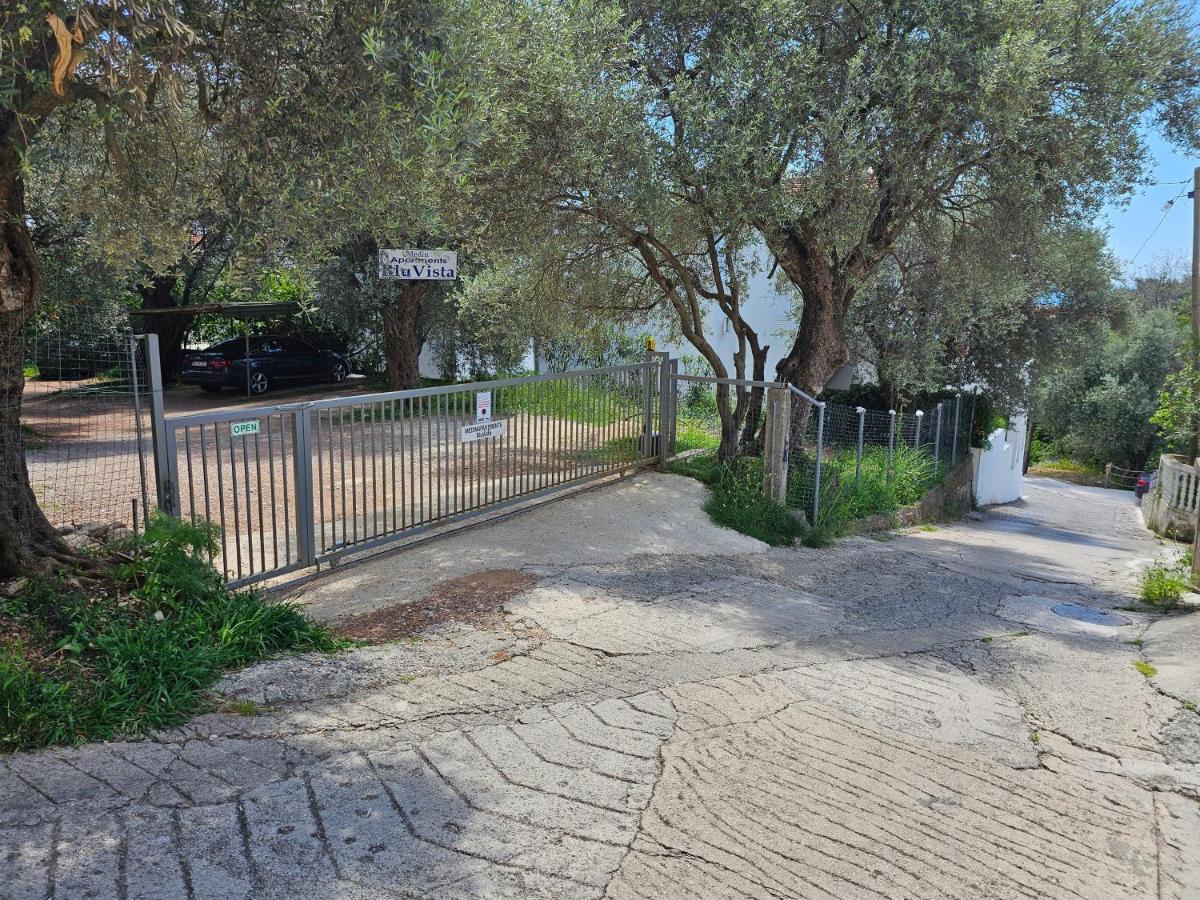 Medin Apartments Bluvista Petrovac Exterior photo