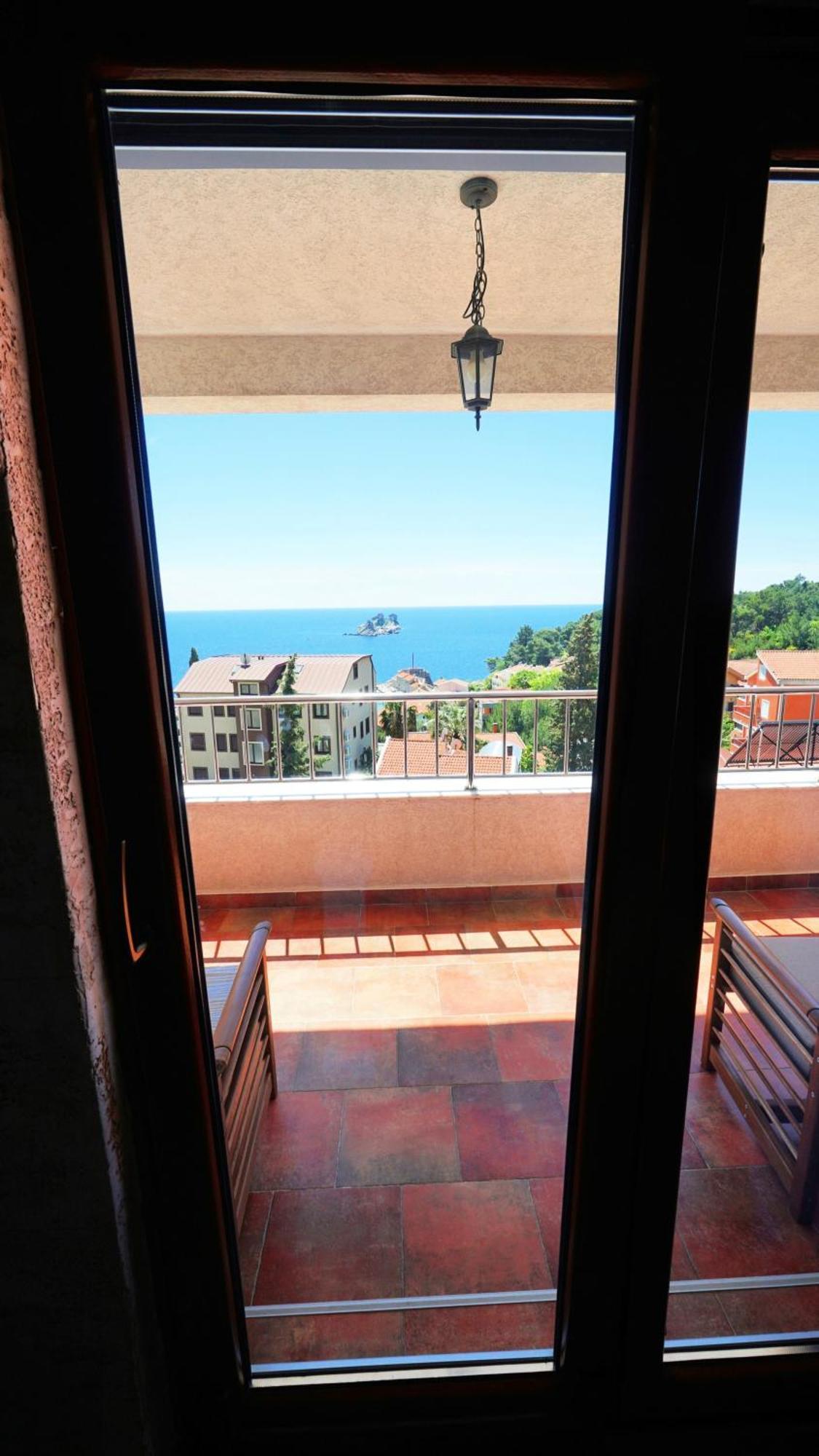 Medin Apartments Bluvista Petrovac Exterior photo