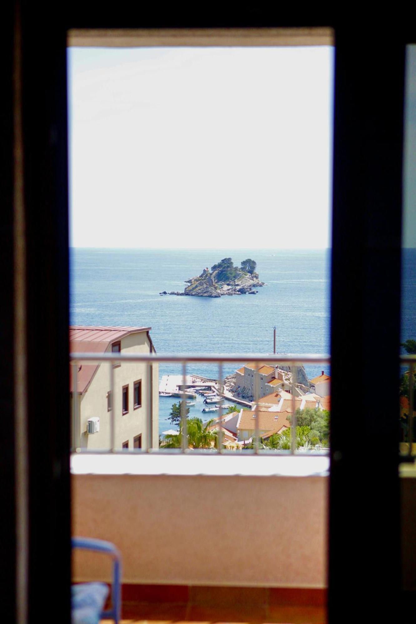 Medin Apartments Bluvista Petrovac Exterior photo