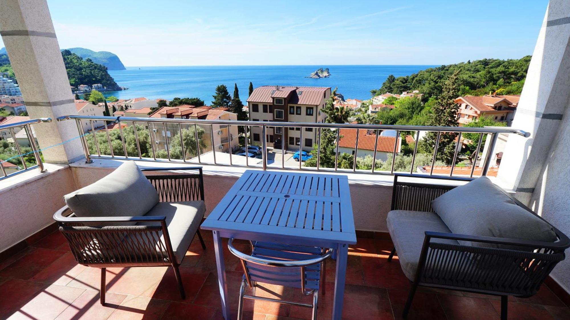 Medin Apartments Bluvista Petrovac Exterior photo