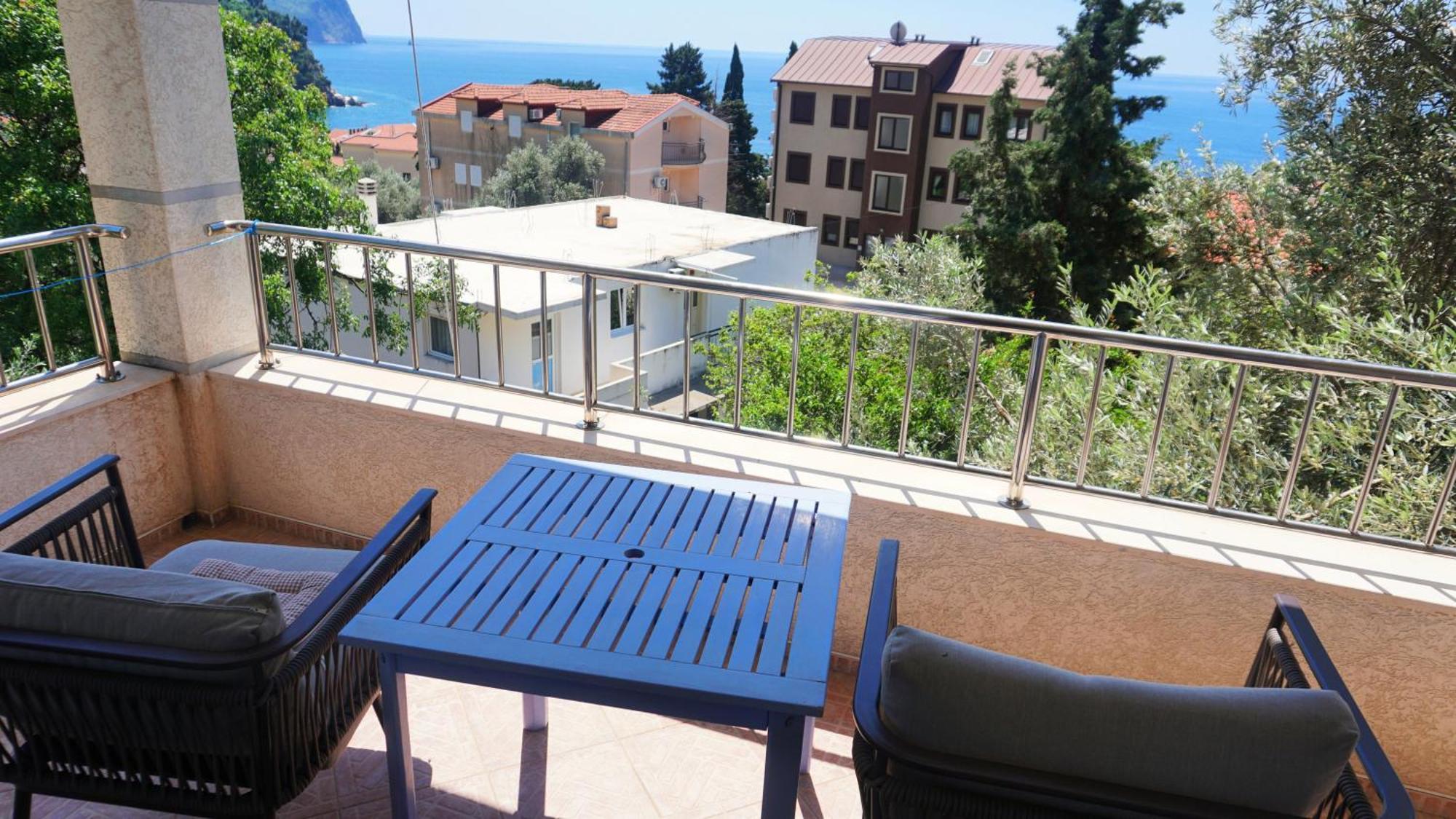 Medin Apartments Bluvista Petrovac Exterior photo