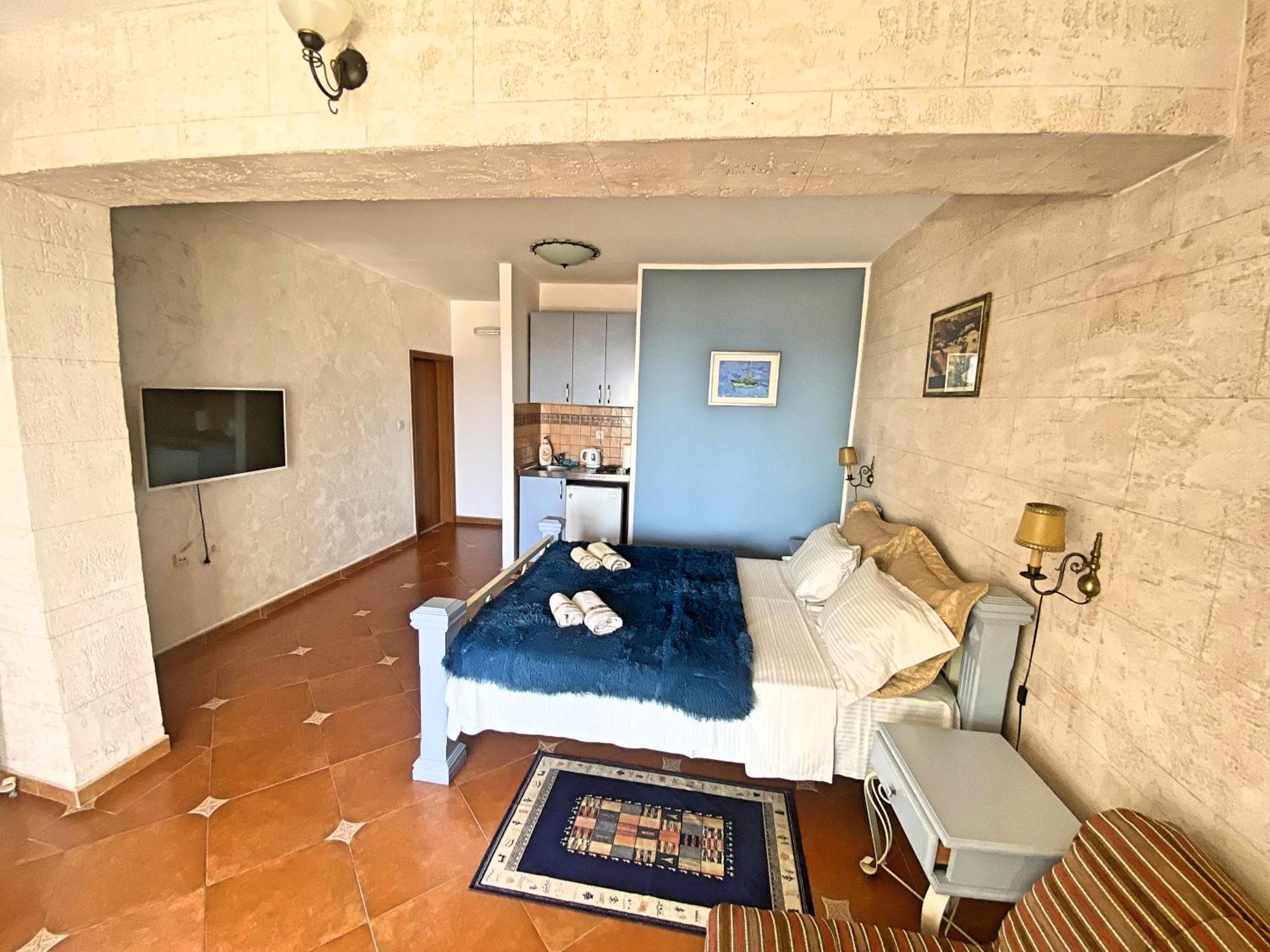Medin Apartments Bluvista Petrovac Exterior photo