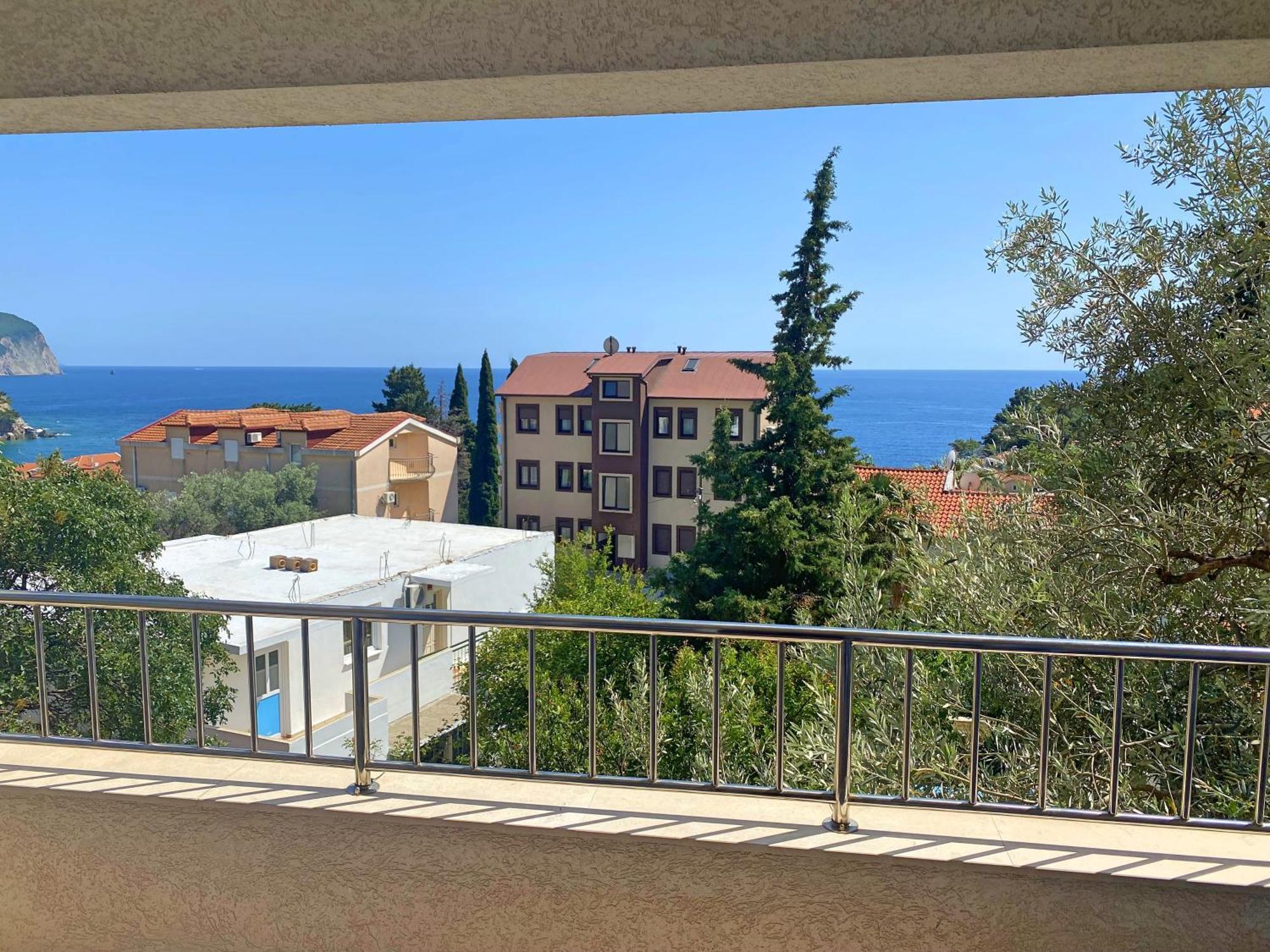 Medin Apartments Bluvista Petrovac Exterior photo